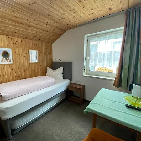 Pensión Haus Talblick 3*