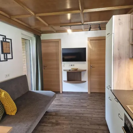 בית הארחה Haus Talblick 3*